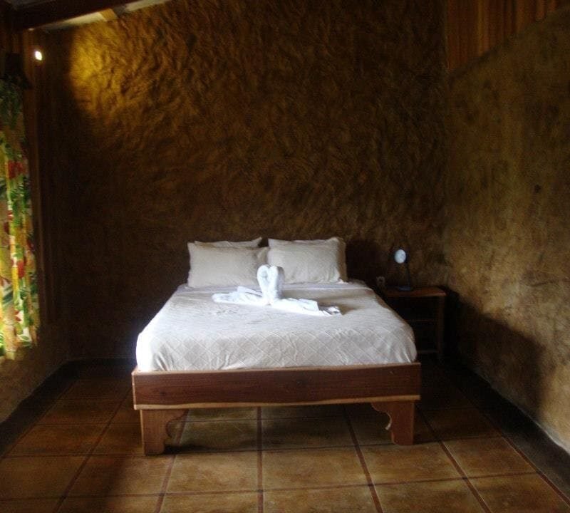 Private Cabin & Eco-Farm